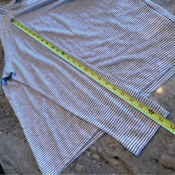 NWOT Club Monaco 100% Linen Knit Long Sleeve Tee Striped - Picture 9 of 11